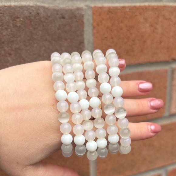 Vintage Bold Gold-Tone and White Beaded Moonstone Statement Bracelet - Picture 2 of 6